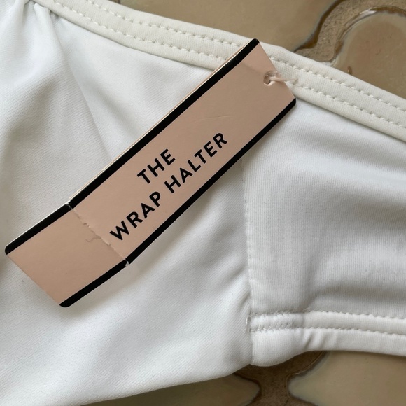 NWT Victoria Secret White Wrap Bikini Top - 34b - Picture 7 of 8